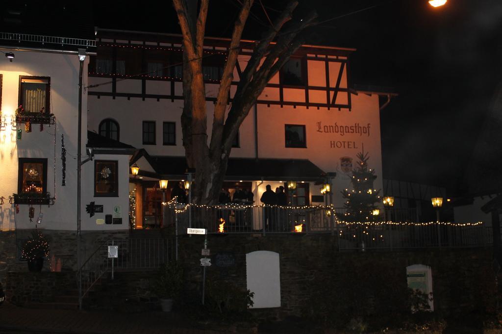 Landgasthof Hotel Zur Linde im Taunus Gemünden Exterior foto